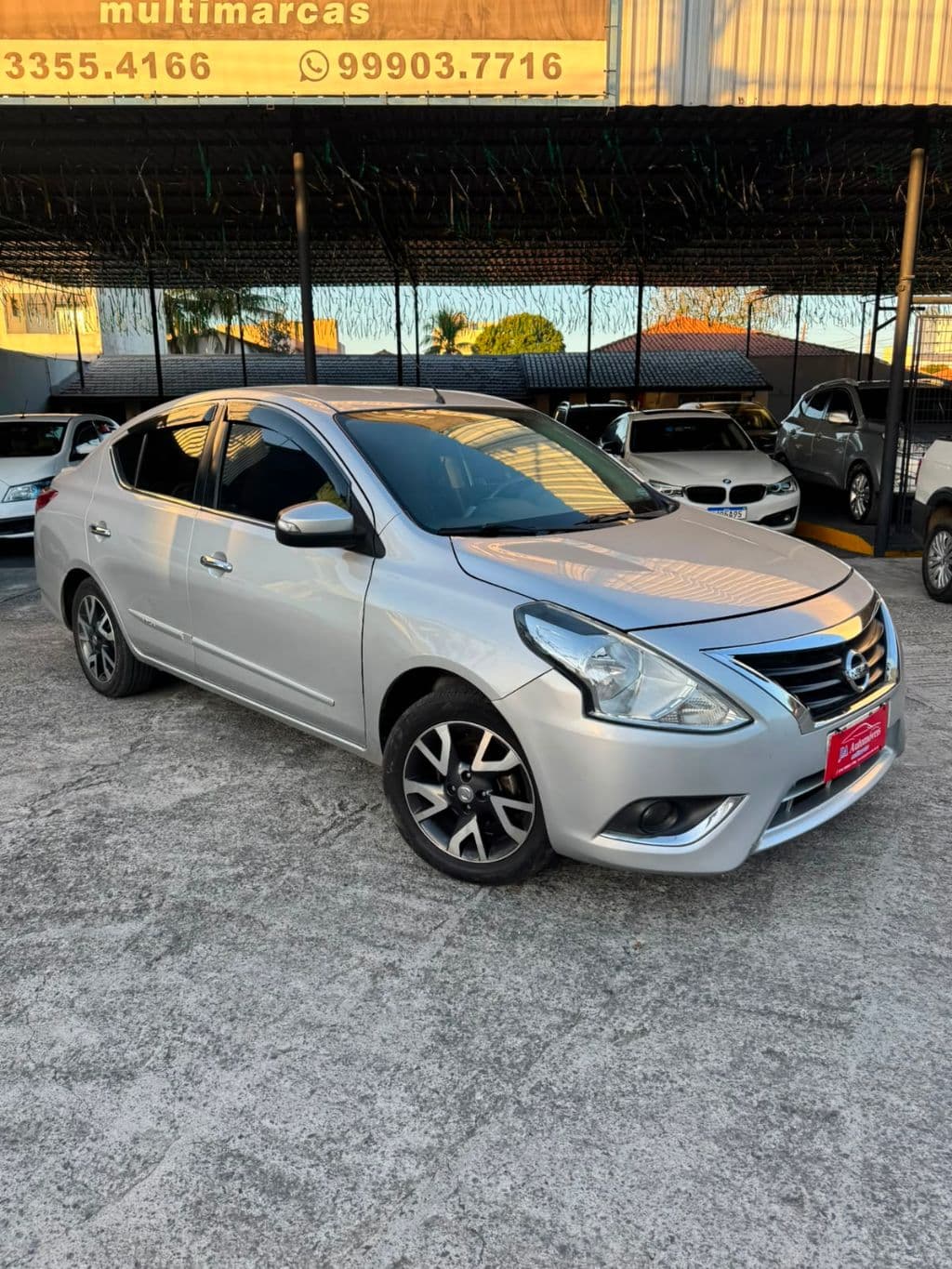 VERSA UNIQUE 1.6 16V FlexStart 4p Aut. foto 2