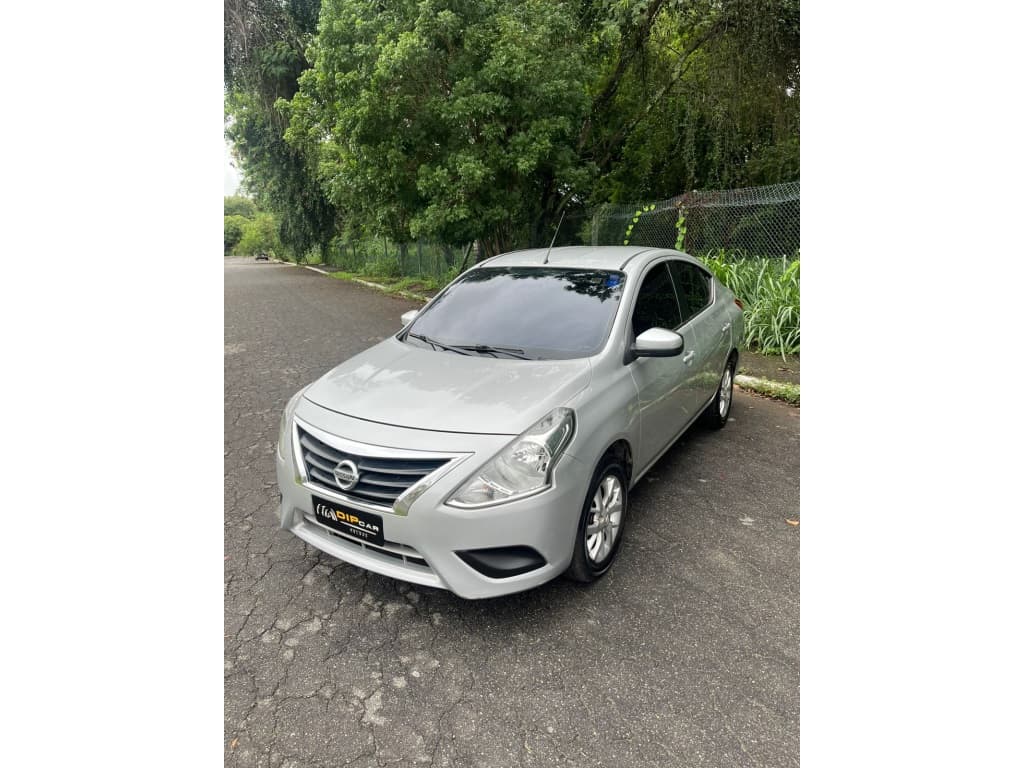 NISSAN VERSA 1.6 16V FLEXSTART SV 4P MANUAL 2018 foto 2