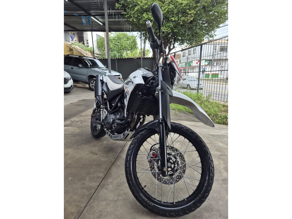 YAMAHA XT 660 R XT 660 R 2014 foto 2