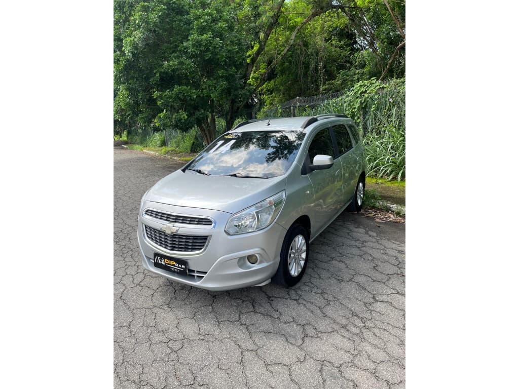 CHEVROLET SPIN 1.8 LT 8V FLEX 4P AUTOMÁTICO 2014 foto 3