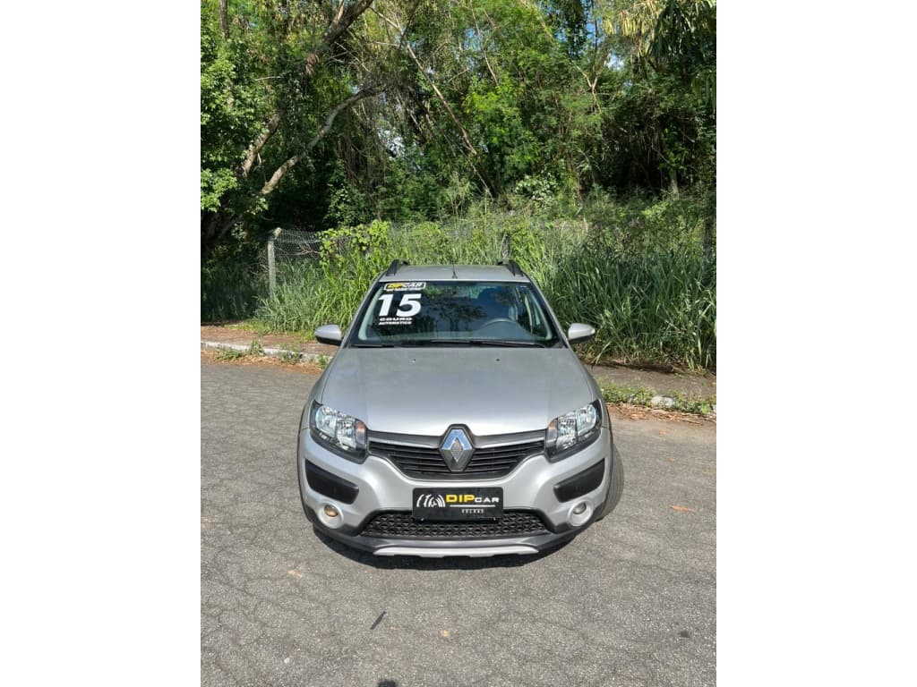 RENAULT SANDERO 1.6 STEPWAY 8V FLEX 4P AUTOMATIZADO 2015 foto 3
