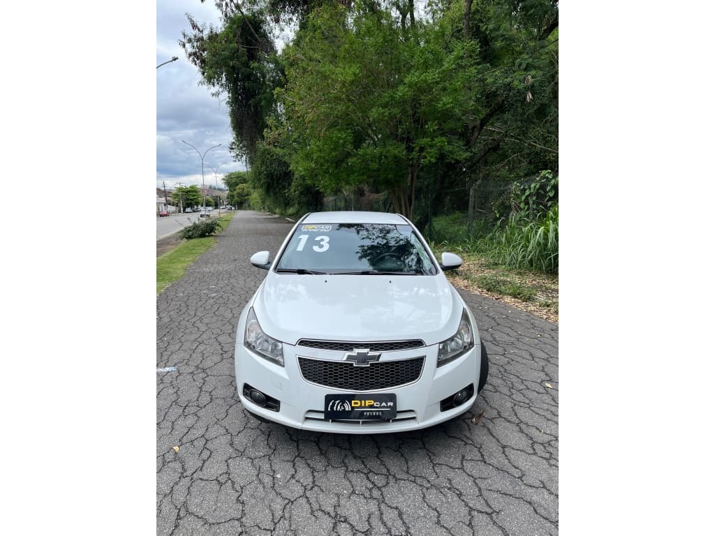CHEVROLET CRUZE 1.8 LT 16V FLEX 4P AUTOMÁTICO 2013 foto 2