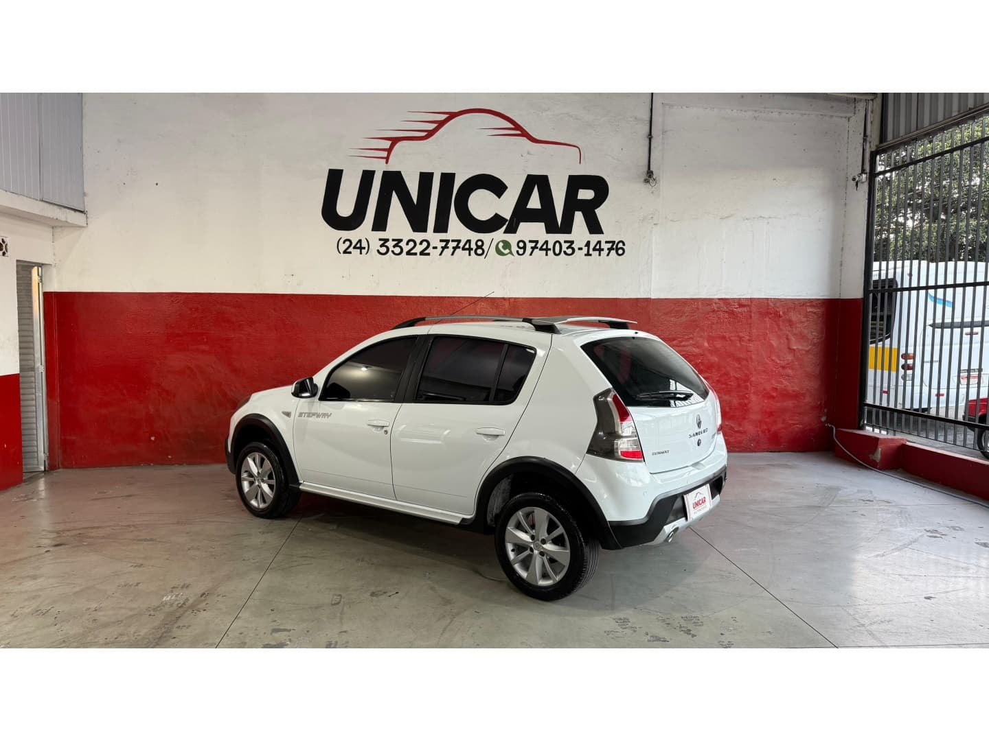 RENAULT SANDERO 1.6 STEPWAY 8V FLEX 4P MANUAL 2014 foto 2