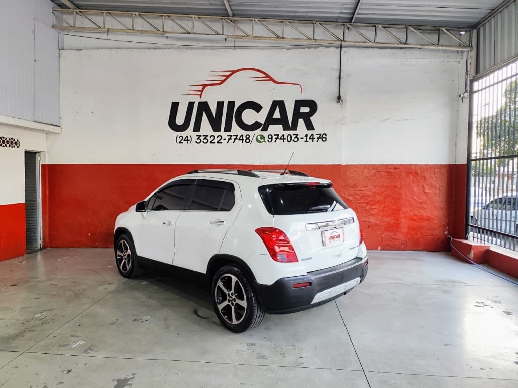 CHEVROLET TRACKER 1.8 MPFI LTZ 4X2 16V FLEX 4P AUTOMÁTICO 2015 foto 2