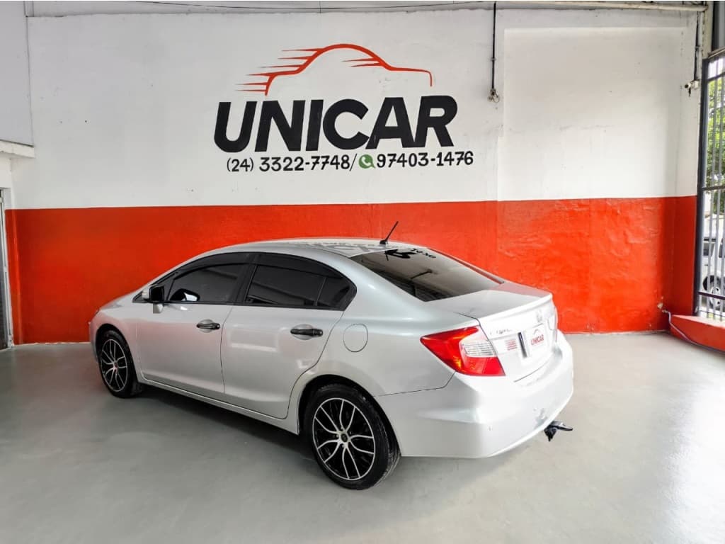 HONDA CIVIC 1.8 LXS 16V FLEX 4P MANUAL 2014 foto 2