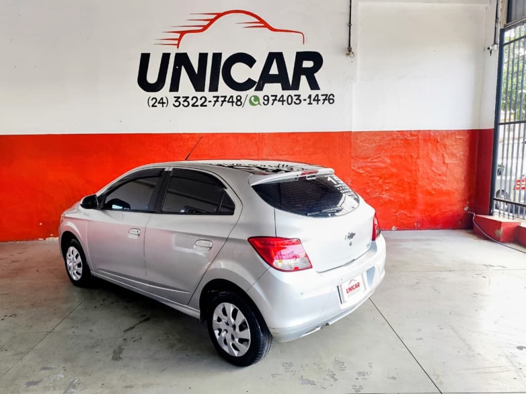 CHEVROLET ONIX 1.0 MPFI LT 8V FLEX 4P MANUAL 2015 foto 2