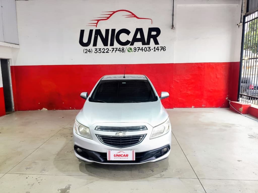 CHEVROLET PRISMA 1.0 MPFI LT 8V FLEX 4P MANUAL 2013 foto 3