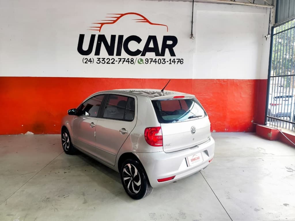 VOLKSWAGEN FOX 1.0 MI 8V FLEX 4P MANUAL 2014 foto 2