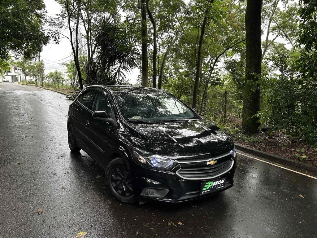 CHEVROLET ONIX 1.0 MPFI LT 8V FLEX 4P MANUAL 2019 foto 3