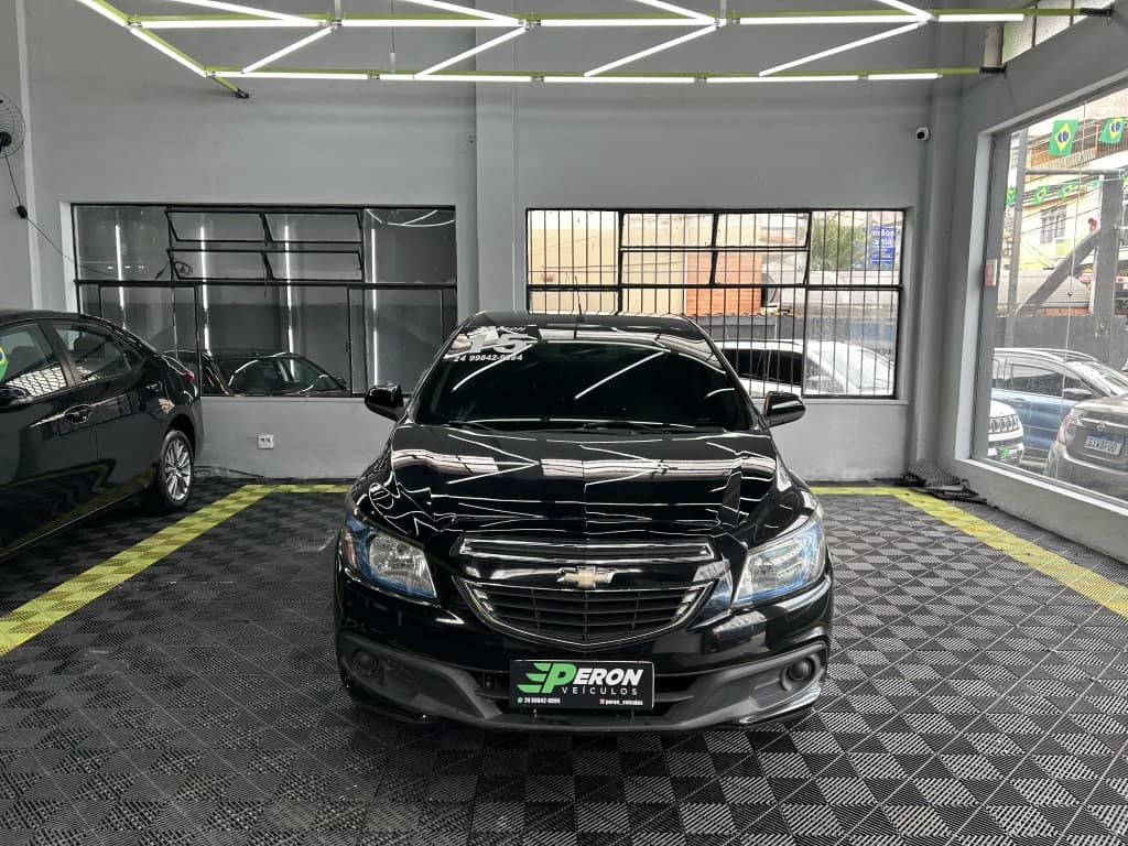 CHEVROLET PRISMA 1.4 MPFI LT 8V FLEX 4P MANUAL 2015 foto 2