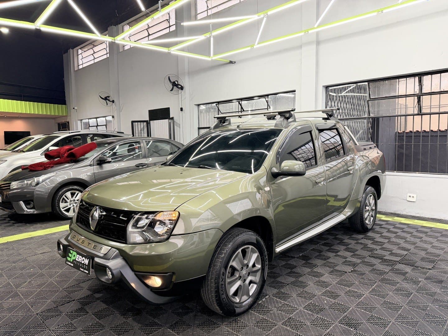 RENAULT DUSTER OROCH 2.0 16V FLEX DYNAMIQUE 4P AUTOMÁTICO 2017 foto 1