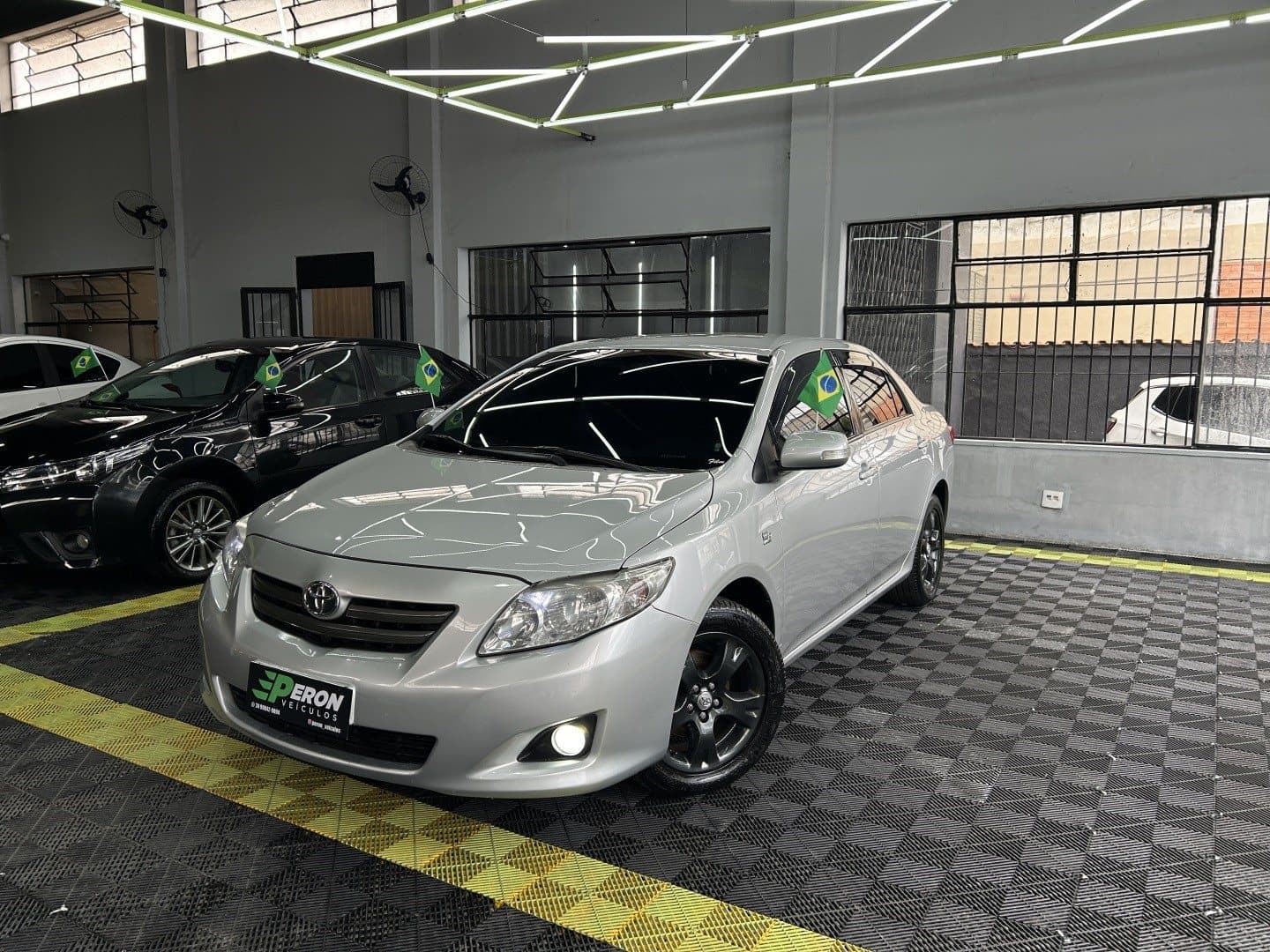TOYOTA COROLLA 2.0 XEI 16V FLEX 4P AUTOMÁTICO 2011