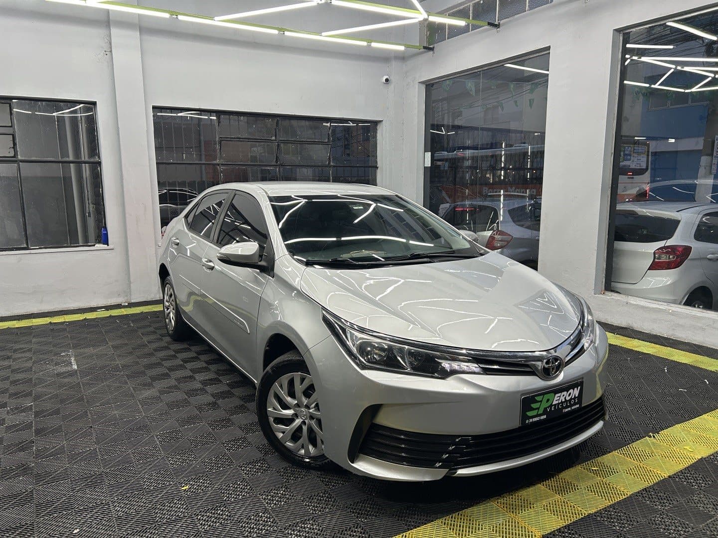 TOYOTA COROLLA 1.8 GLI 16V FLEX 4P AUTOMÁTICO 2019 foto 3
