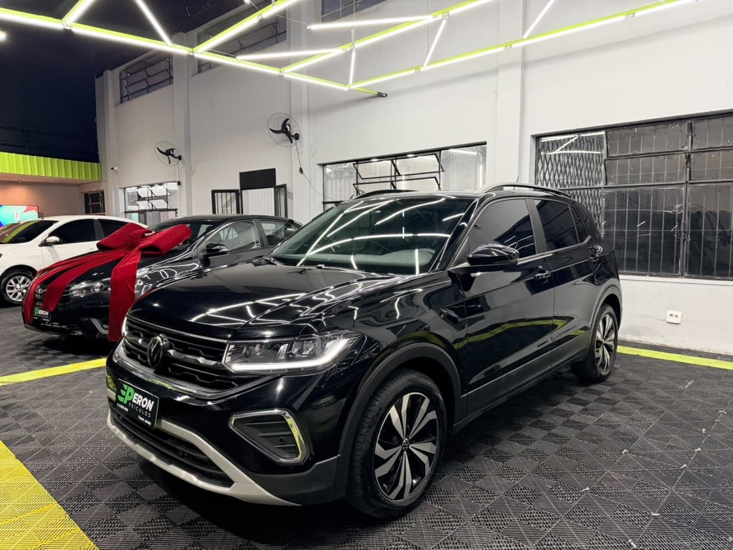 VOLKSWAGEN T-CROSS 1.0 200 TSI TOTAL FLEX AUTOMÁTICO 2025 foto 1