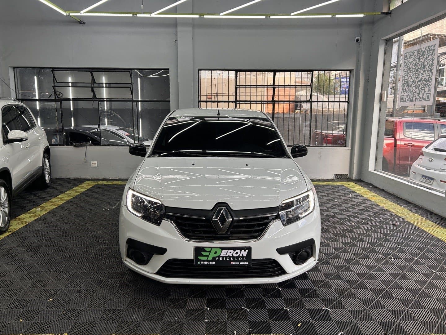 RENAULT LOGAN 1.0 12V SCE FLEX ZEN MANUAL 2024 foto 2