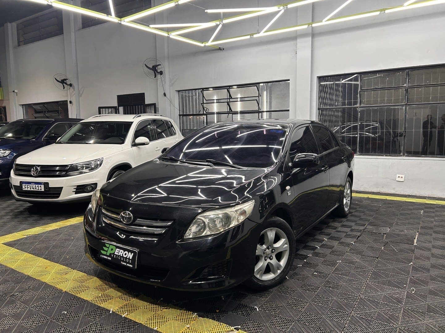 TOYOTA COROLLA 1.8 GLI 16V FLEX 4P AUTOMÁTICO 2010
