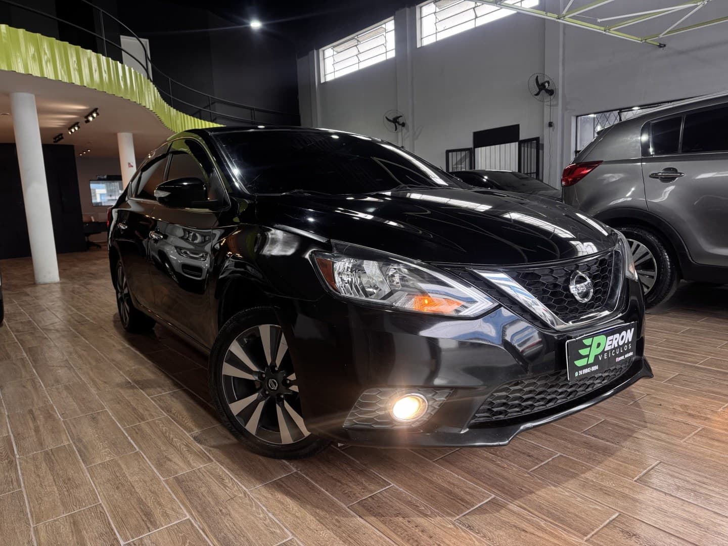 NISSAN SENTRA 2.0 SV 16V FLEXSTART 4P AUTOMÁTICO 2018 foto 3