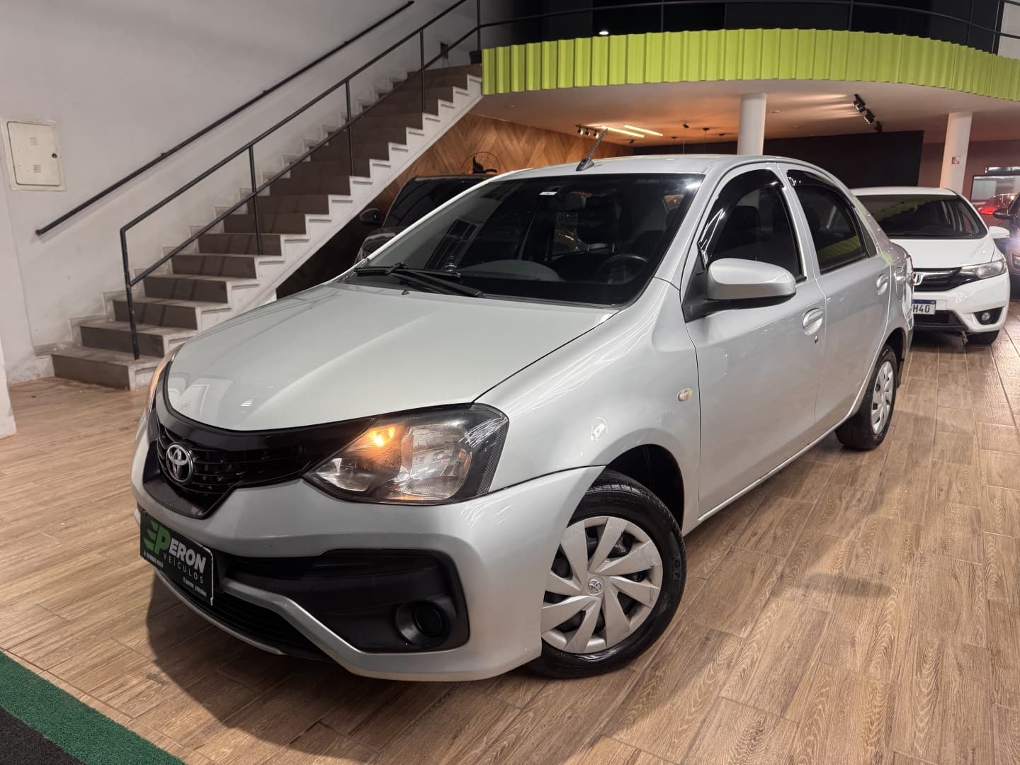 TOYOTA ETIOS 1.3 X 16V FLEX 4P MANUAL 2019 foto 1