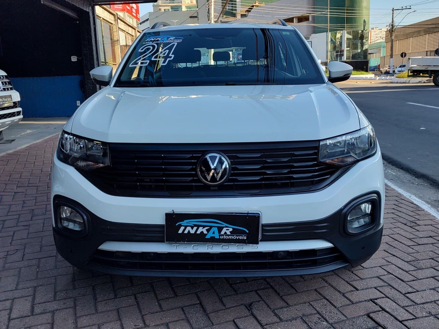 VOLKSWAGEN T-CROSS 1.0 200 TSI TOTAL FLEX AUTOMÁTICO 2024 foto 2