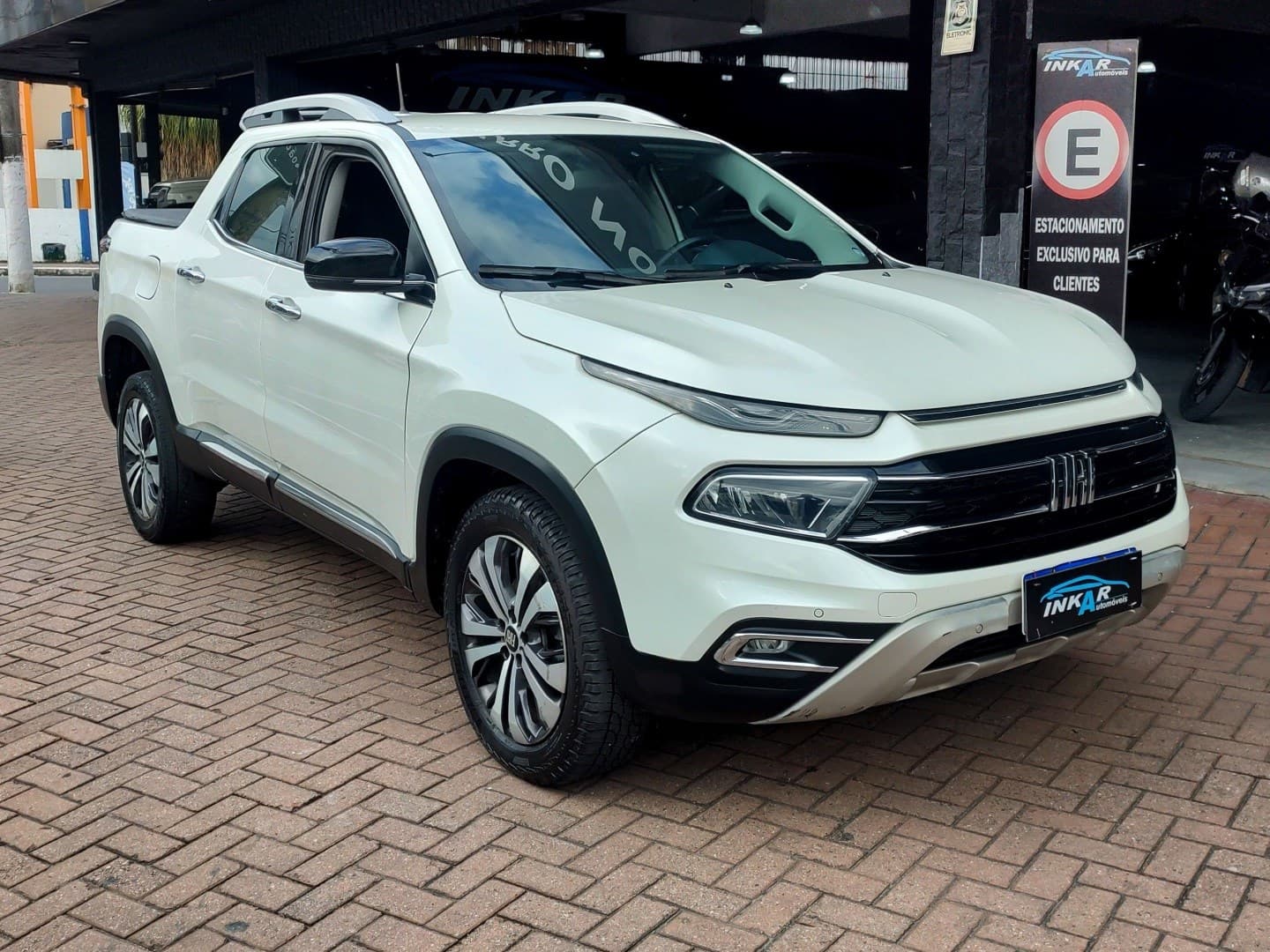 FIAT TORO 2.0 16V TURBO DIESEL VOLCANO 4WD AT9 2023 foto 3