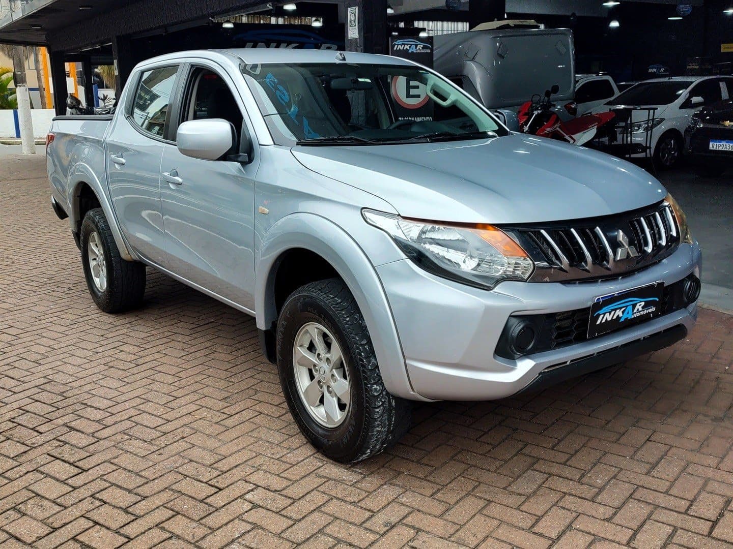 MITSUBISHI L200 TRITON 2.4 16V TURBO DIESEL SPORT GLS CD 4P 4X4 AUTOMÁTICO 2019 foto 3