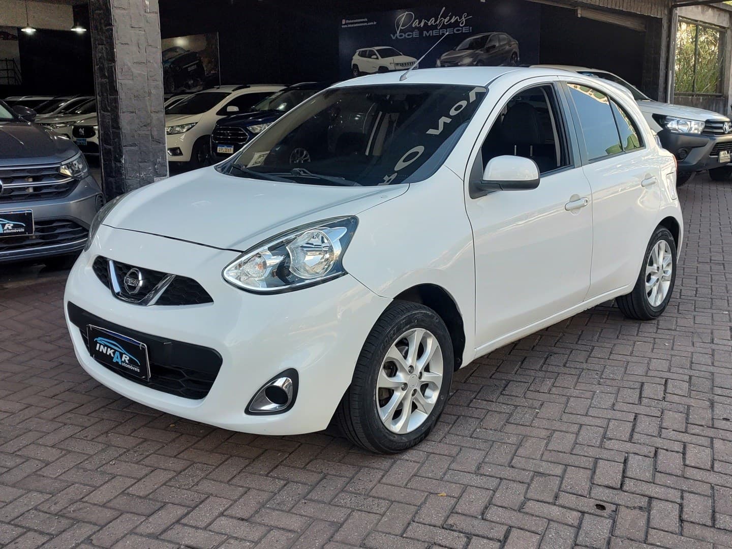 NISSAN MARCH 1.6 SV 16V FLEX 4P XTRONIC 2017 foto 1