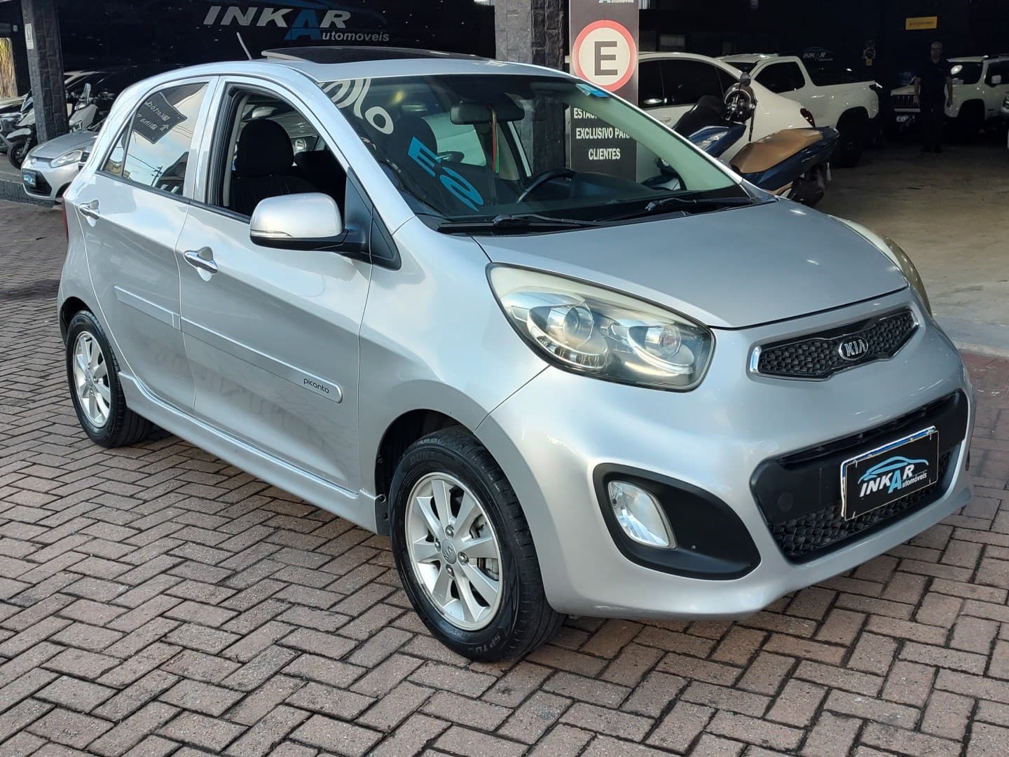 KIA PICANTO 1.0 EX 12V FLEX 4P MANUAL 2013 foto 3