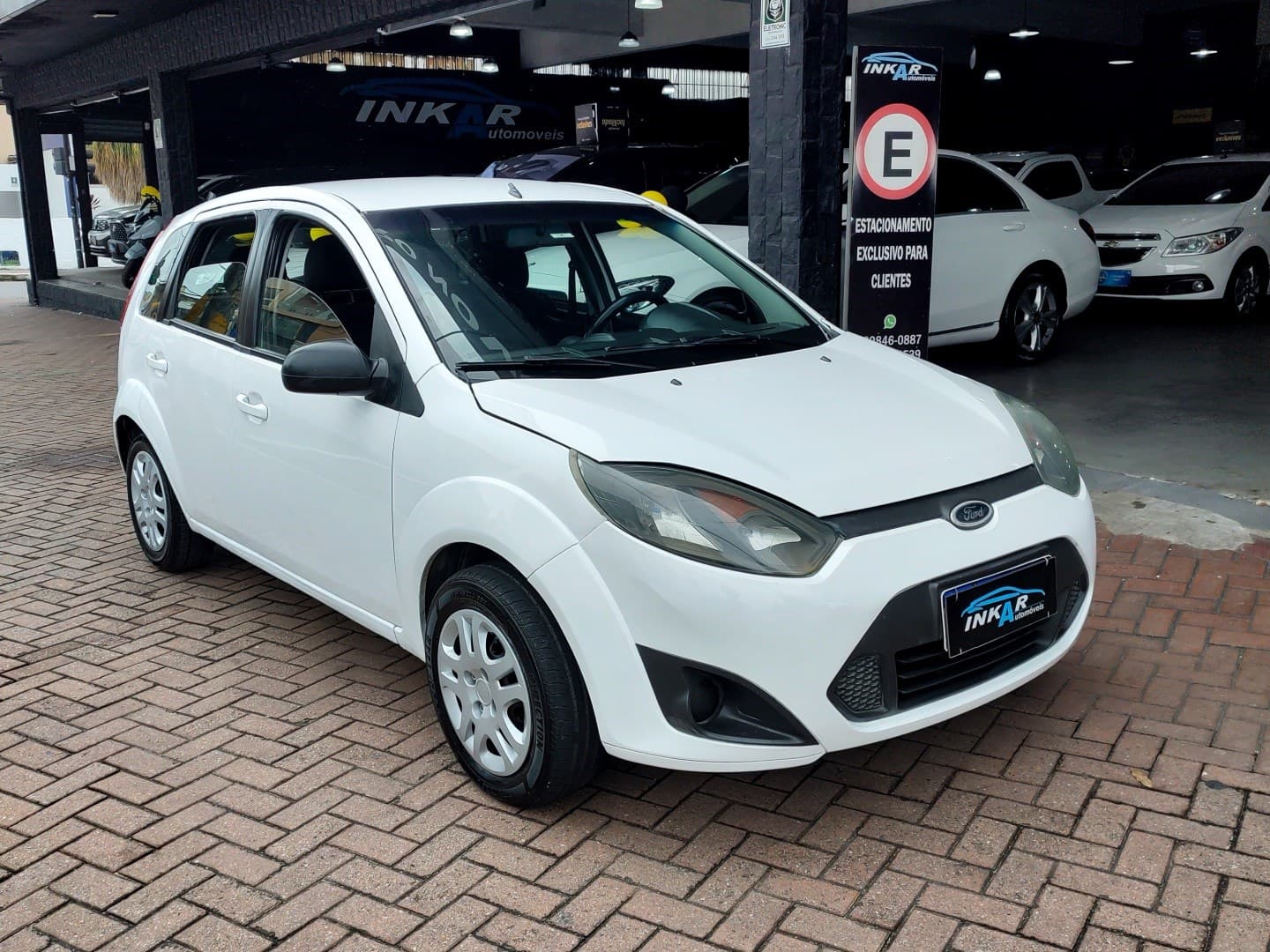 FORD FIESTA 1.0 ROCAM HATCH 8V FLEX 4P MANUAL 2014 foto 3