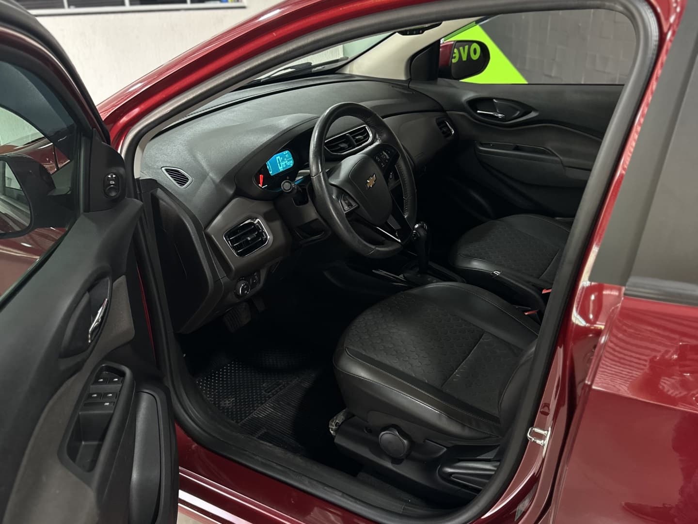 CHEVROLET PRISMA 1.4 MPFI LTZ 8V FLEX 4P AUTOMÁTICO 2018 foto 2