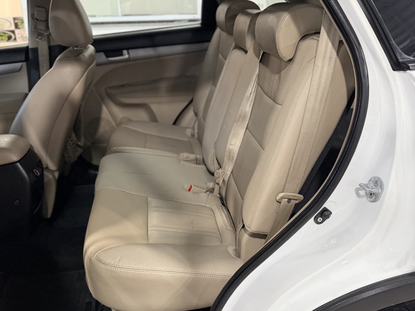 KIA SORENTO 2.4 S.263 4X2 16V GASOLINA 4P AUTOMÁTICO 2015 foto 3