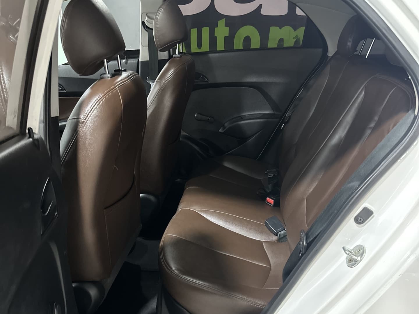 HYUNDAI HB20 1.0 COMFORT PLUS 12V FLEX 4P MANUAL 2017 foto 3