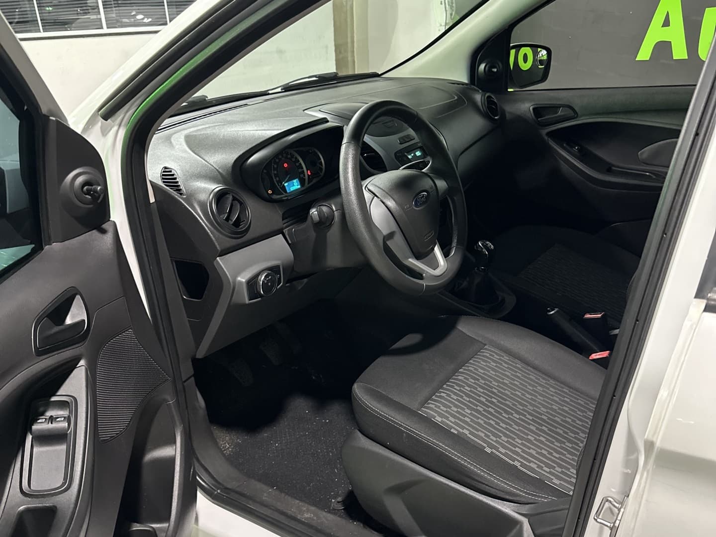 FORD KA 1.0 SE 12V FLEX 4P MANUAL 2017 foto 2