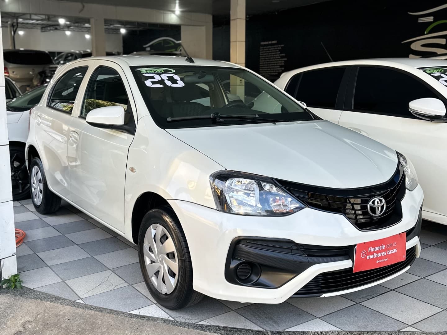 TOYOTA ETIOS 1.3 X 16V FLEX 4P AUTOMÁTICO 2020 foto 1