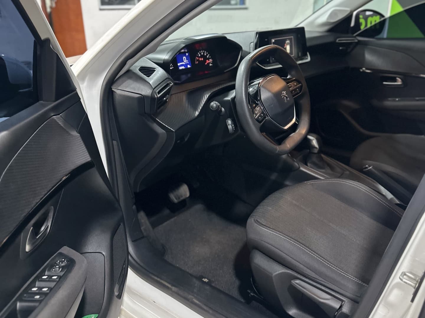 PEUGEOT 208 1.6 16V FLEX ACTIVE AT6 2022 foto 2