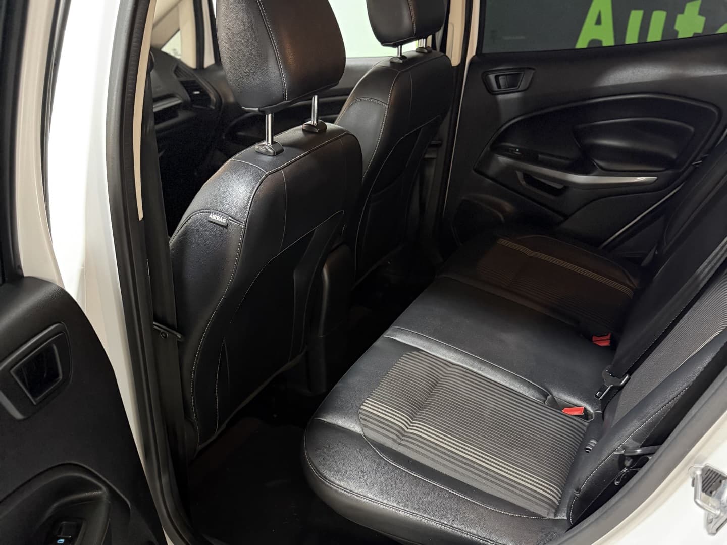 FORD ECOSPORT 1.5 TIVCT FLEX FREESTYLE AUTOMÁTICO 2018 foto 3