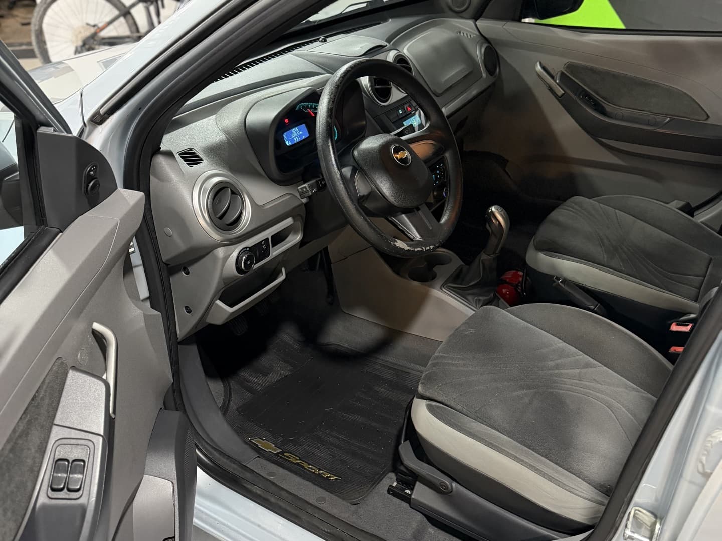 CHEVROLET AGILE 1.4 MPFI LTZ 8V FLEX 4P MANUAL 2011 foto 2