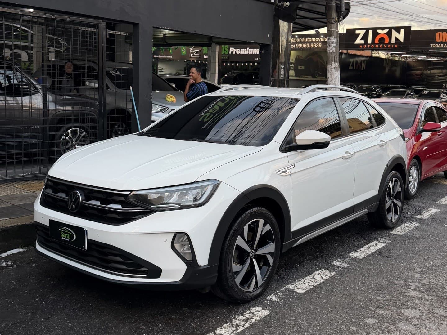 VOLKSWAGEN NIVUS 1.0 200 TSI TOTAL FLEX HIGHLINE AUTOMÁTICO 2024 foto 1
