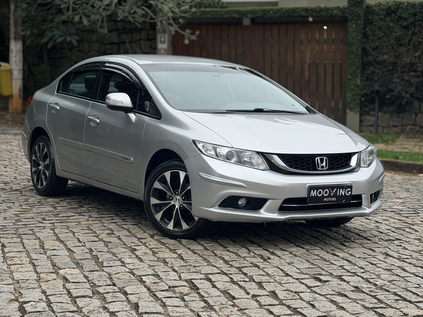 HONDA CIVIC 2.0 LXR 16V FLEX 4P AUTOMÁTICO 2016 foto 1