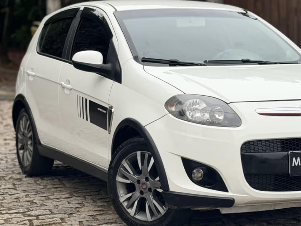 FIAT PALIO 1.6 MPI SPORTING 16V FLEX 4P MANUAL 2014 foto 2