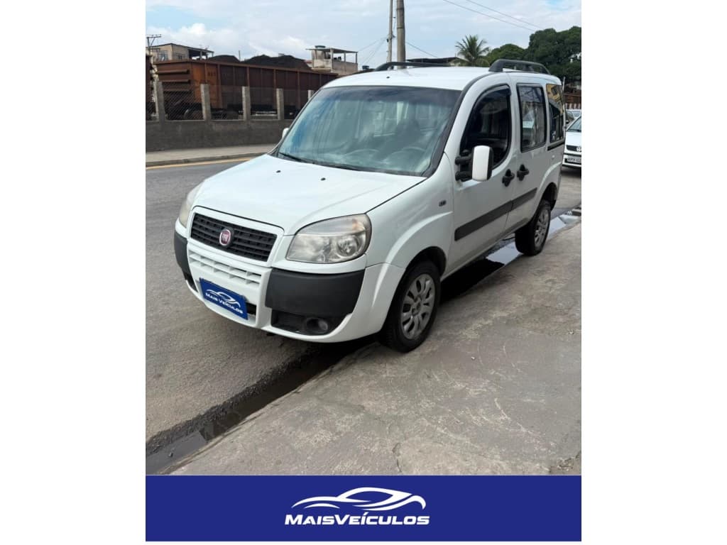 FIAT DOBLO 1.8 MPI ESSENCE 7L 16V FLEX 4P MANUAL 2014 foto 2