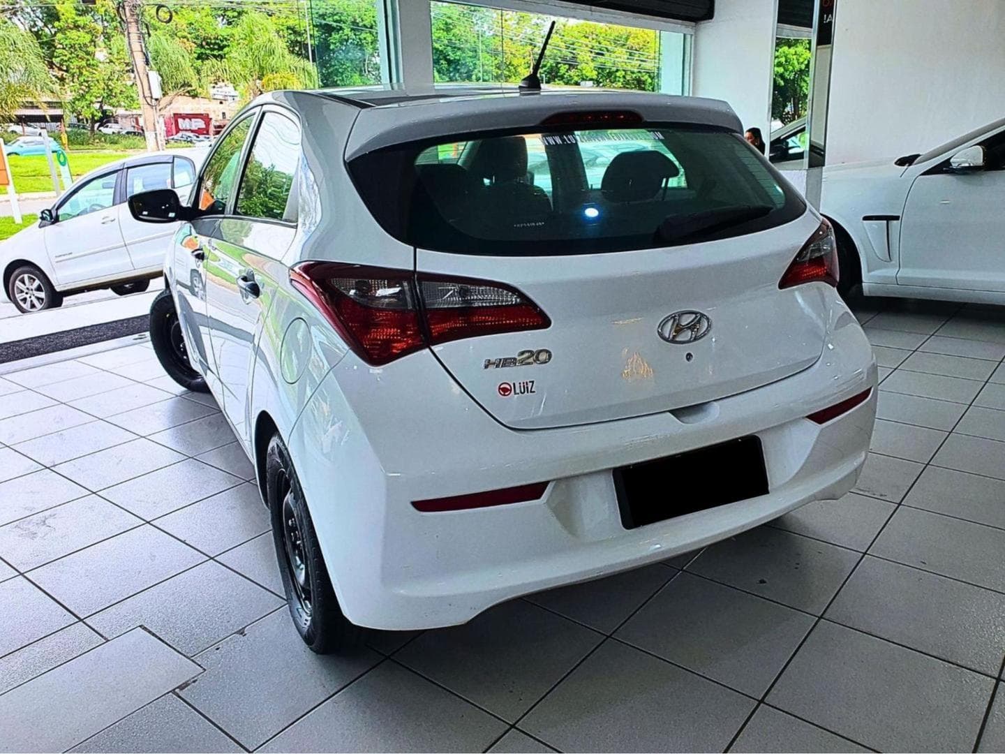 HYUNDAI HB20 1.0M UNIQUE 2019 foto 2