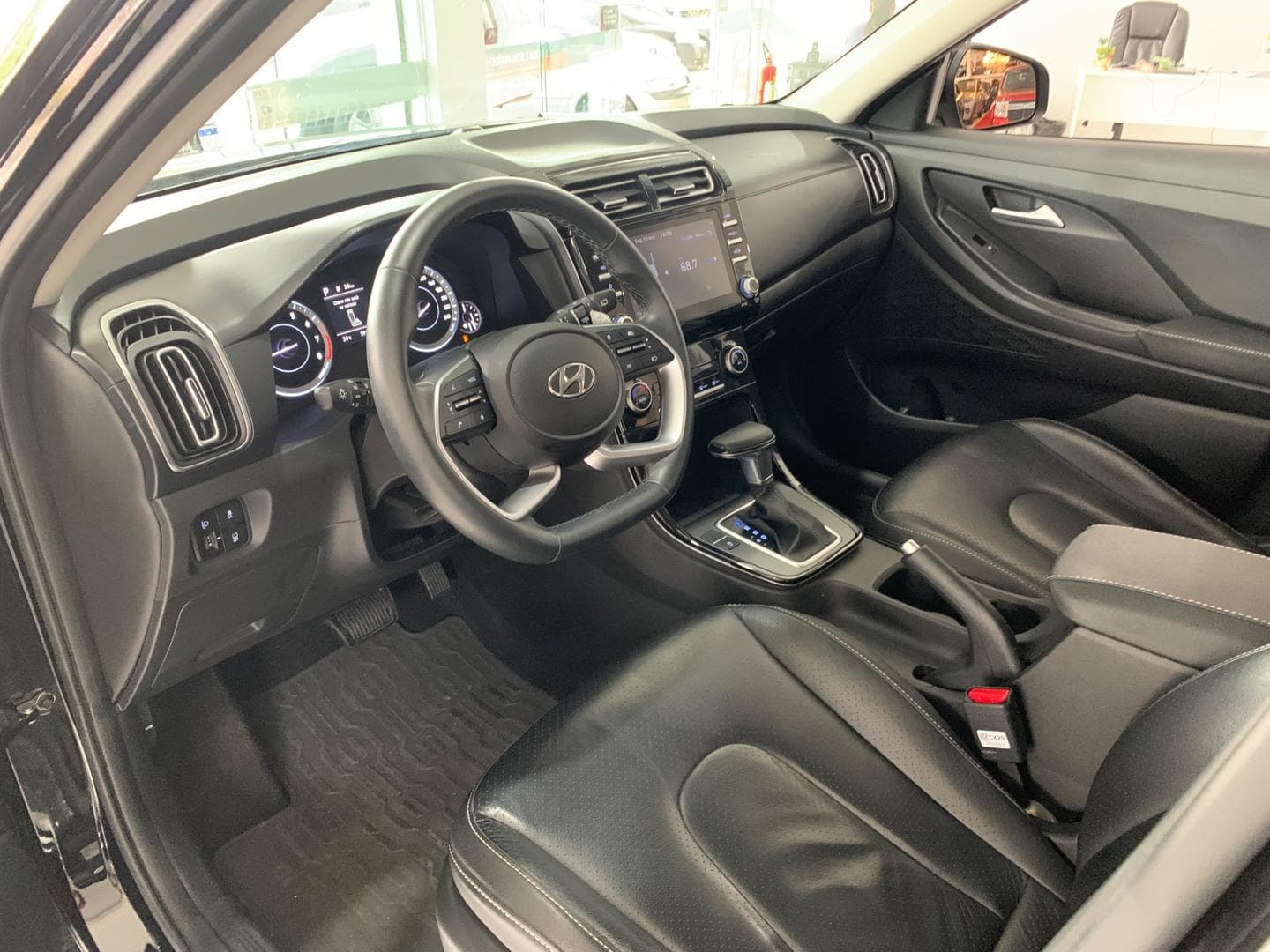 HYUNDAI CRETA 1.0 AT LIMITED 2023 foto 3