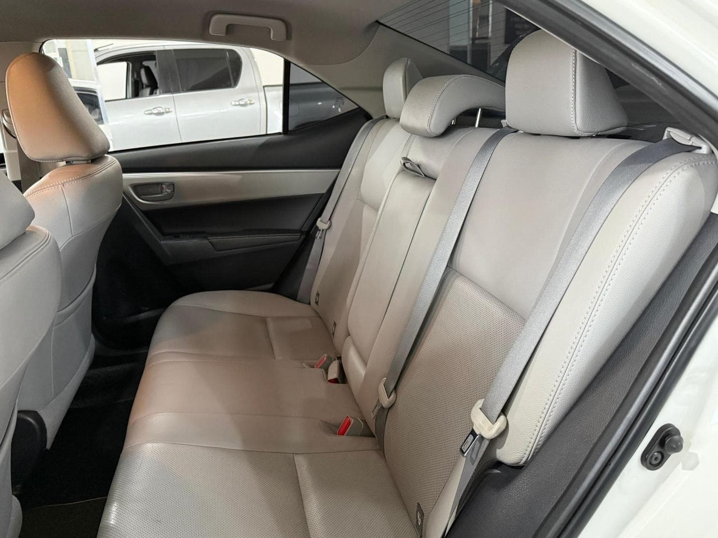 TOYOTA COROLLA 1.8 GLI UPPER 16V FLEX 4P AUTOMÁTICO 2018 foto 3