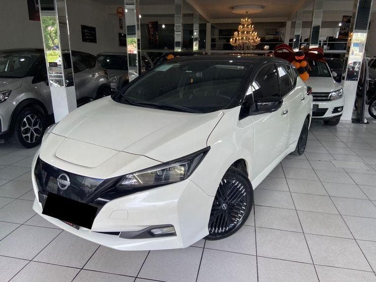 NISSAN LEAF TEKNA 2024 foto 1