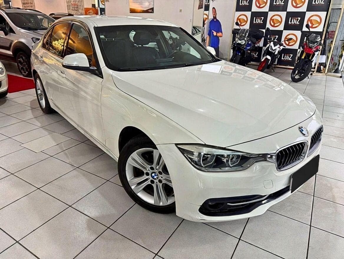 BMW 320i 2.0 Turbo Active Flex Automático 2017 foto 2