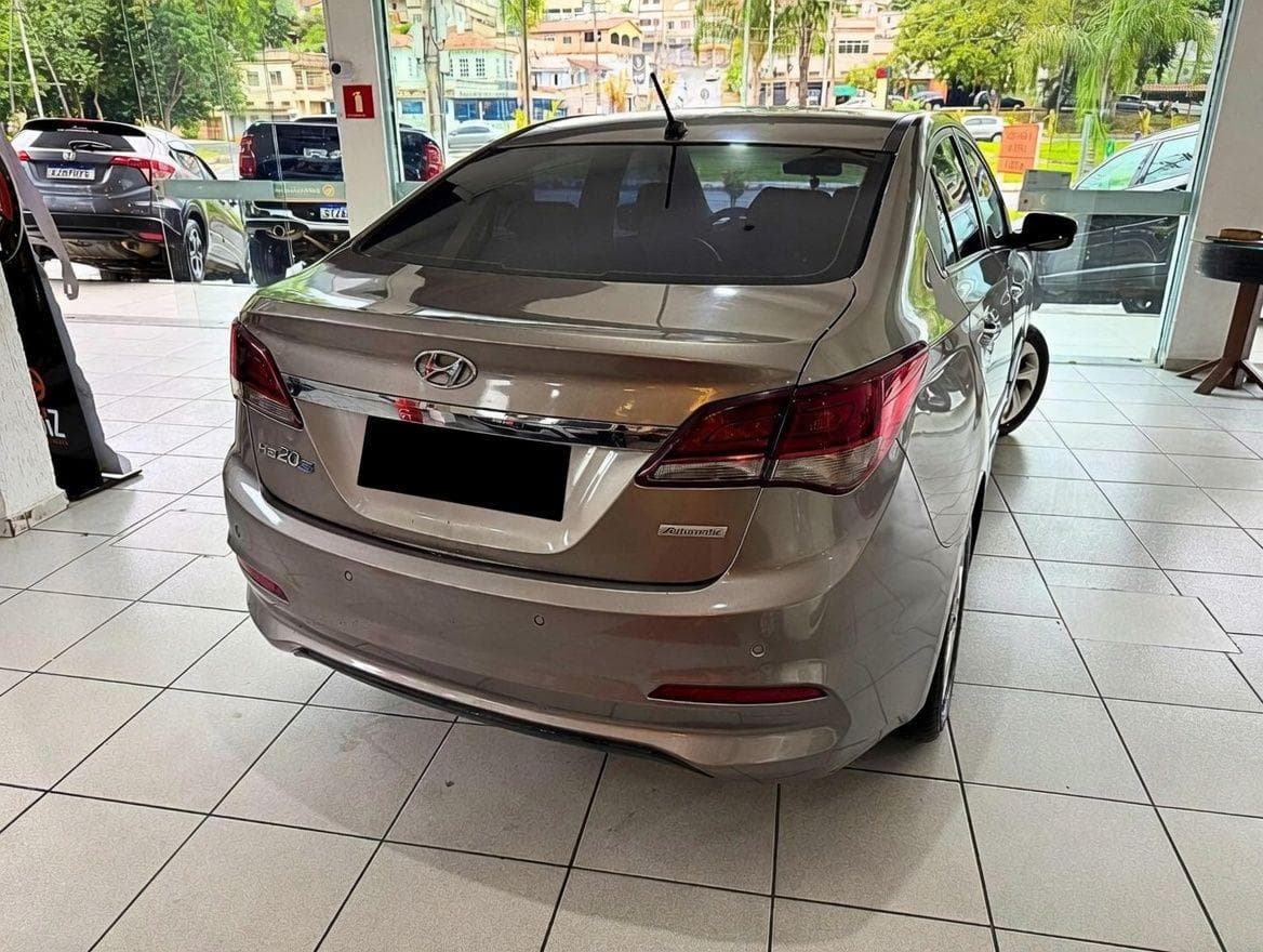 HYUNDAI HB20S 1.6 AUTOMÁTICO PREMIUM 2016 foto 3