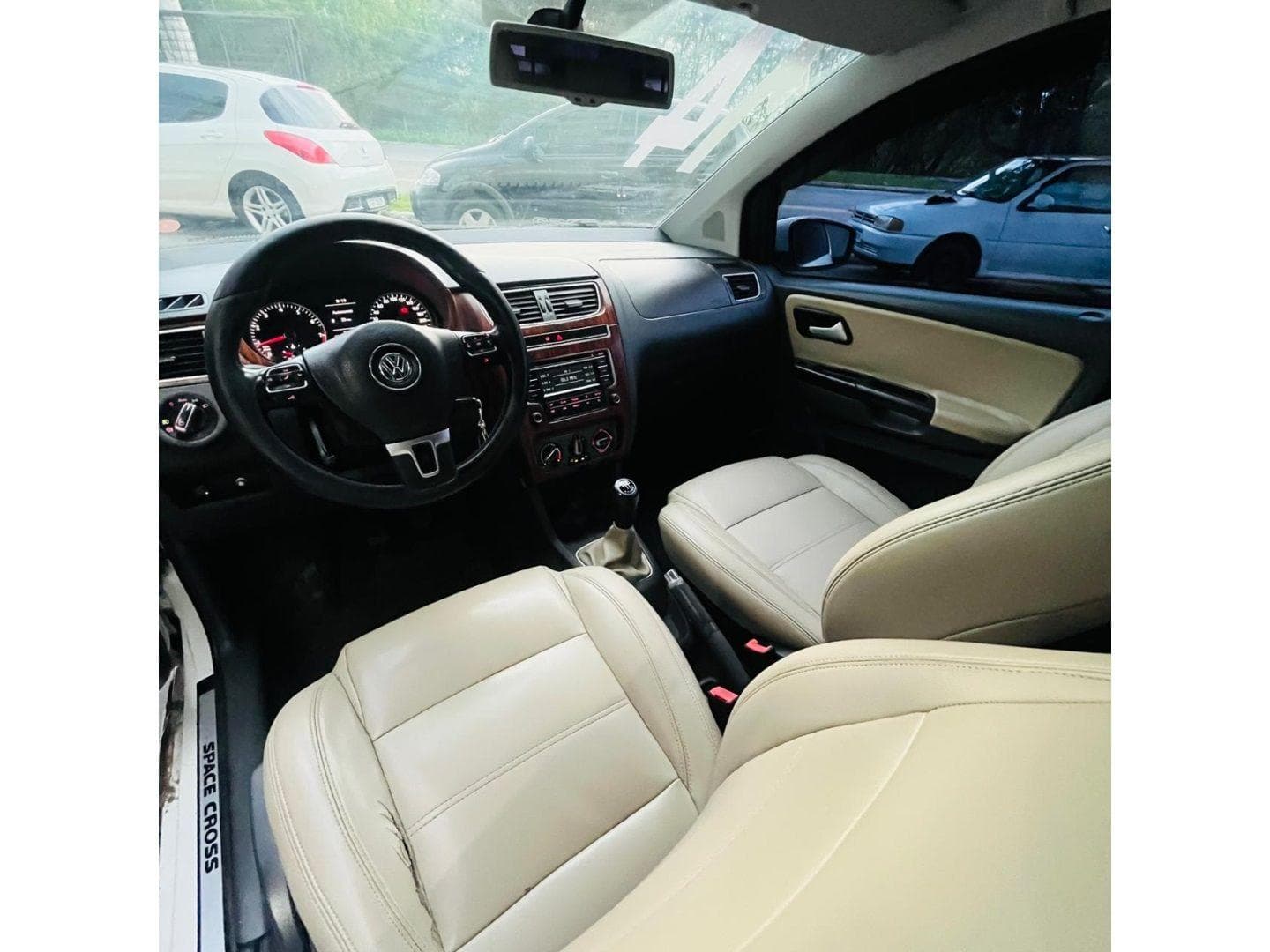 VOLKSWAGEN SPACECROSS GII 2014 foto 2