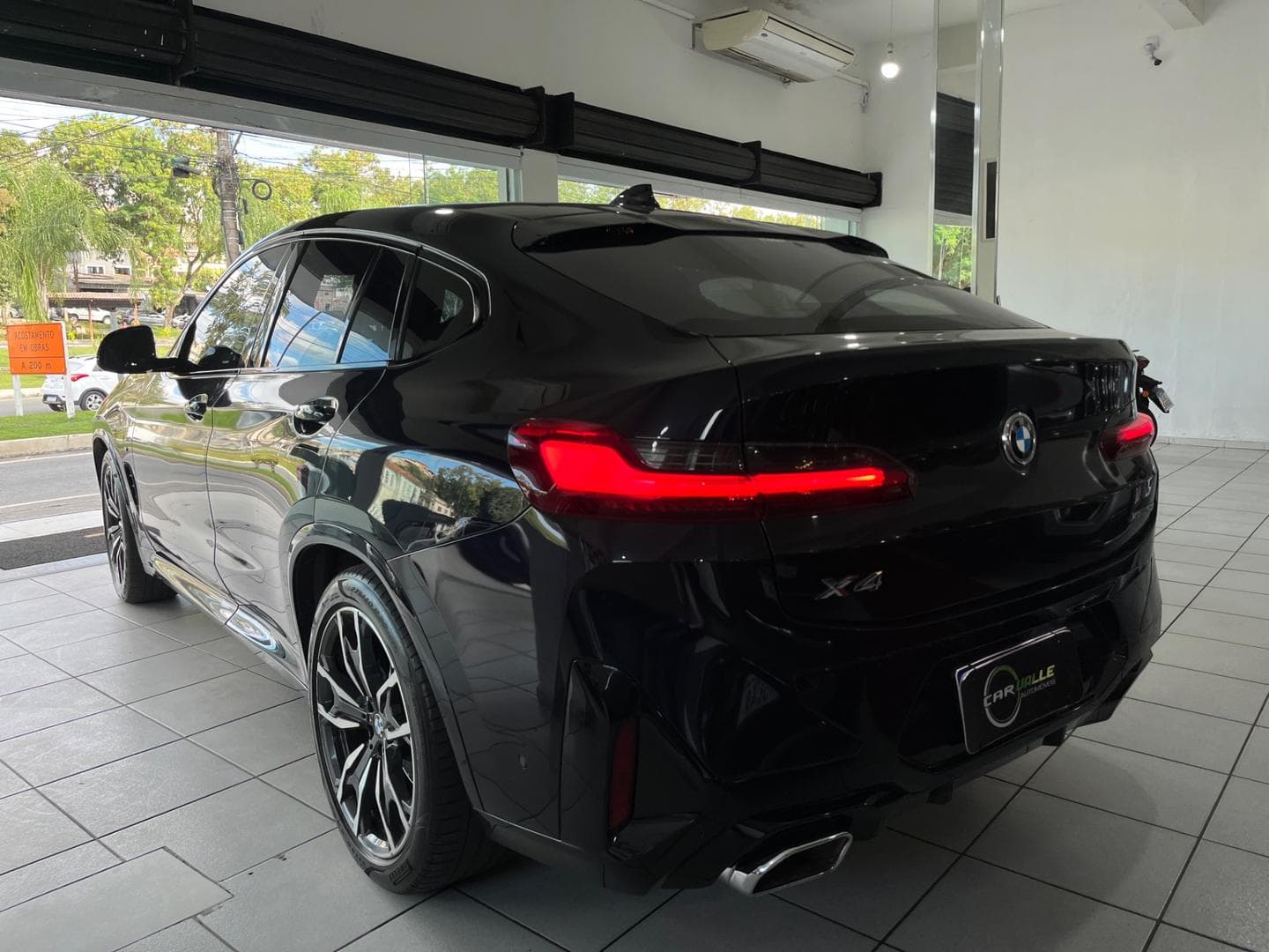 BMW X4 XDRIVE30I BLINDADA 2022 foto 3
