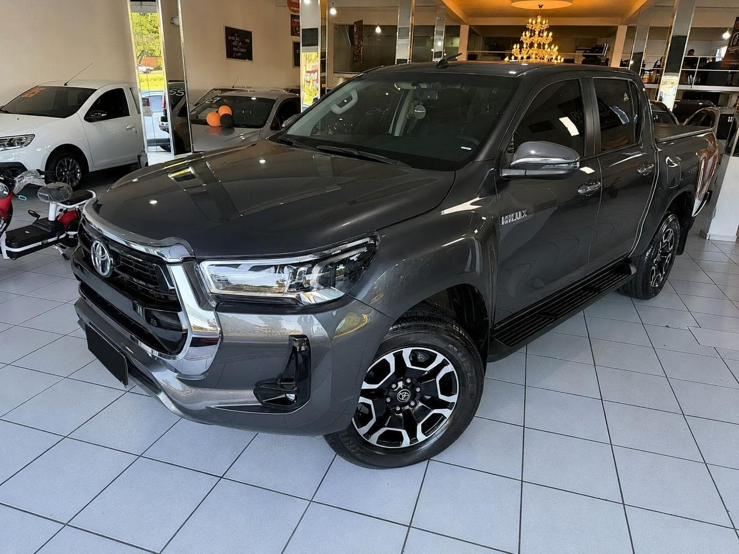 TOYOTA HILUX 2.8 SRV 4X4 CD 16V DIESEL AUTOMATICO 2025 foto 1