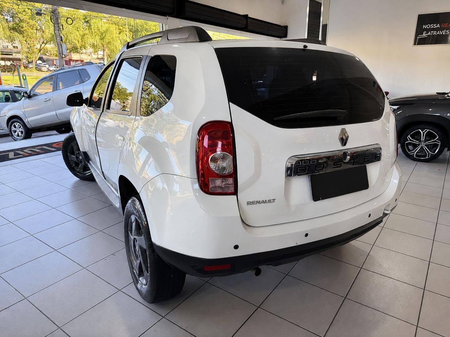 RENAULT DUSTER 1.6 E 4X2 2015 foto 3